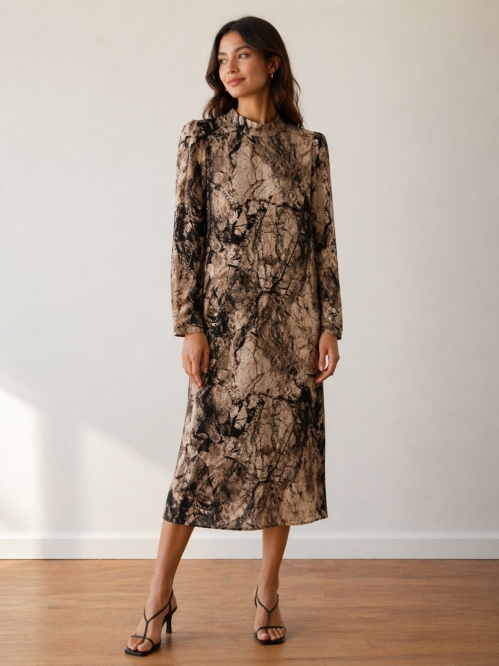 Women's Tan & Black Marble-Print Midi Dress